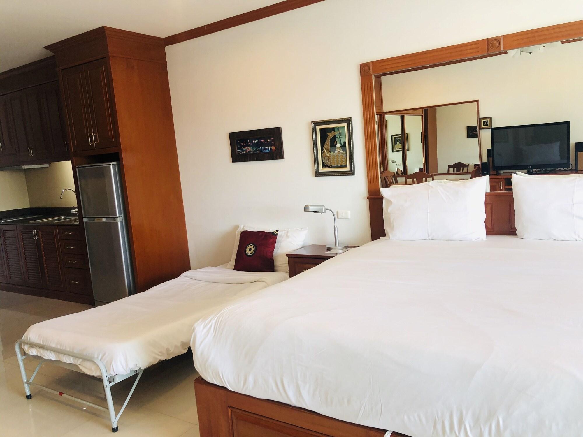 View Talay 6 Condominium By Honey Pattaya Exterior photo