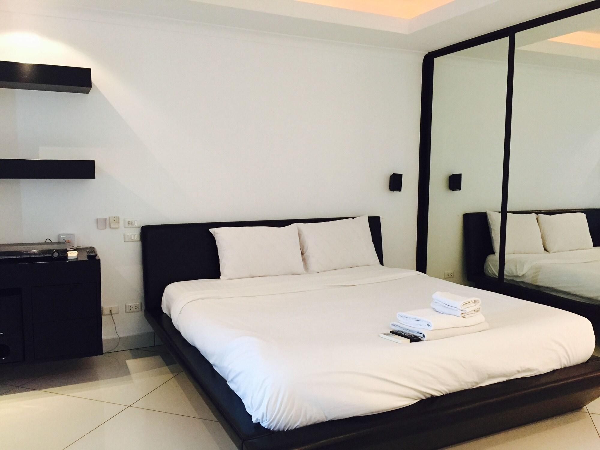 View Talay 6 Condominium By Honey Pattaya Exterior photo